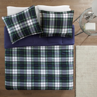Scotchgard™ All-Season Down Comforter Set